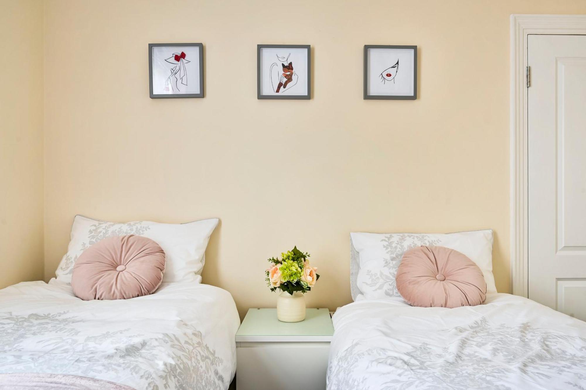 A Two Bedroom A Stride Away From Meridian Greenwich Londyn Zewnętrze zdjęcie
